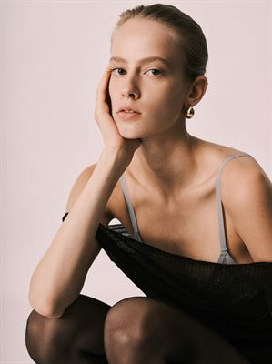 POLINA  